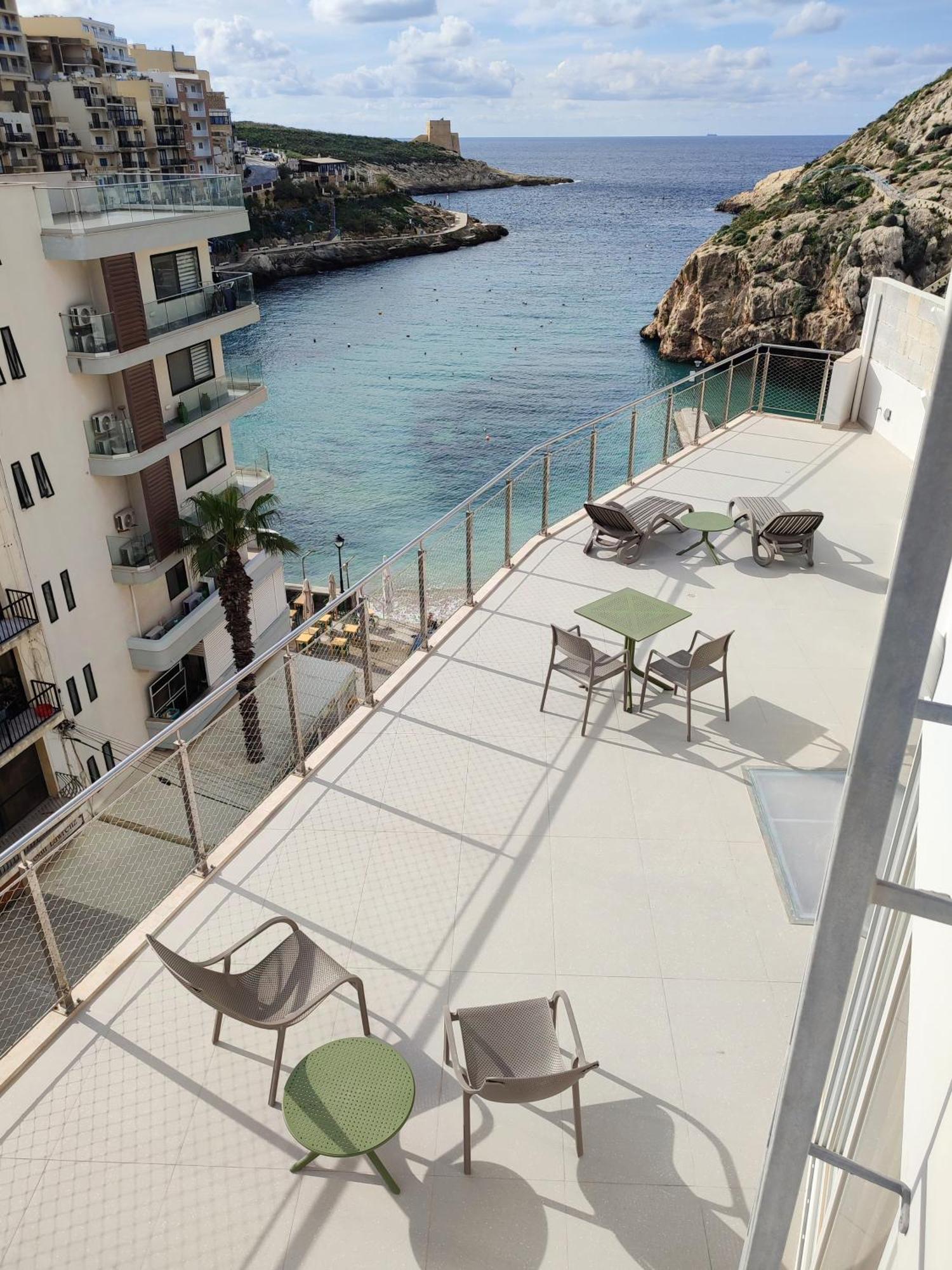 شقة Xlendistays - Centrally Located Seafront Living Spaces In