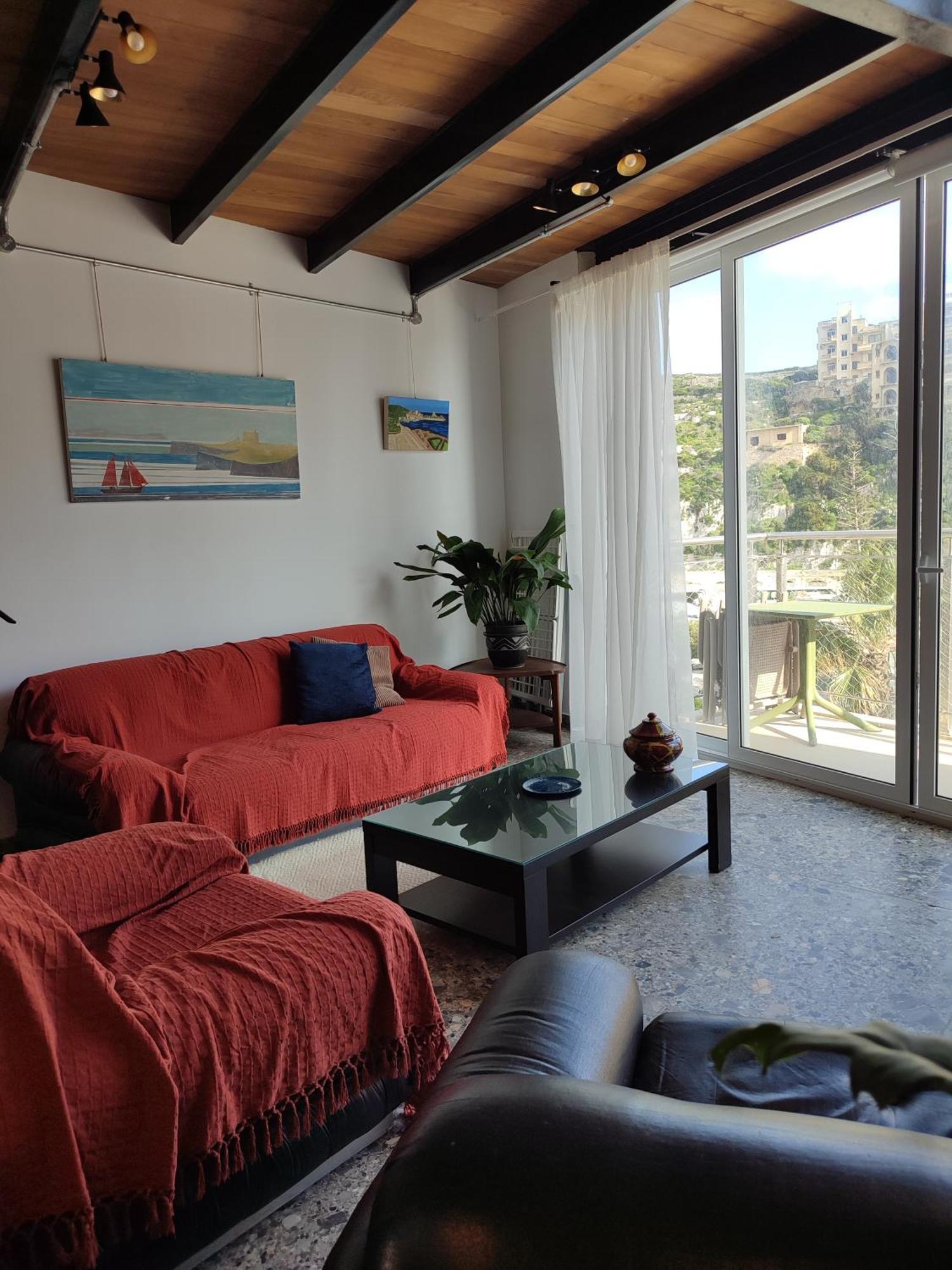Xlendistays - Centrally Located Seafront Living Spaces In شقة *