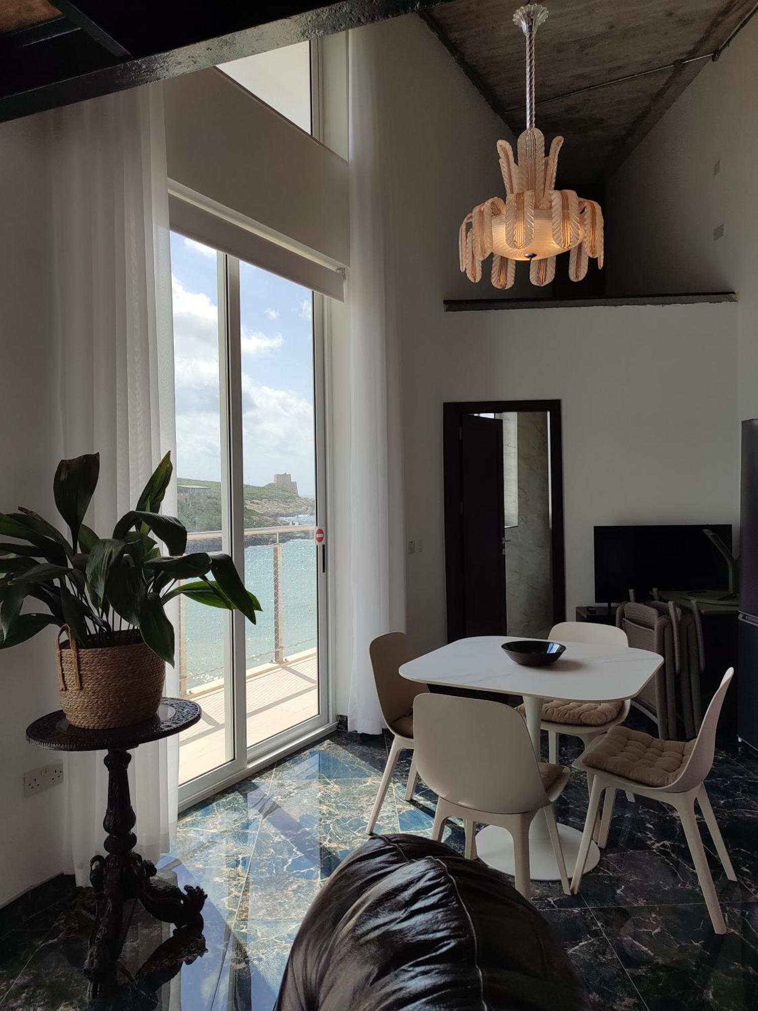 Xlendistays - Centrally Located Seafront Living Spaces In كْسْليندي